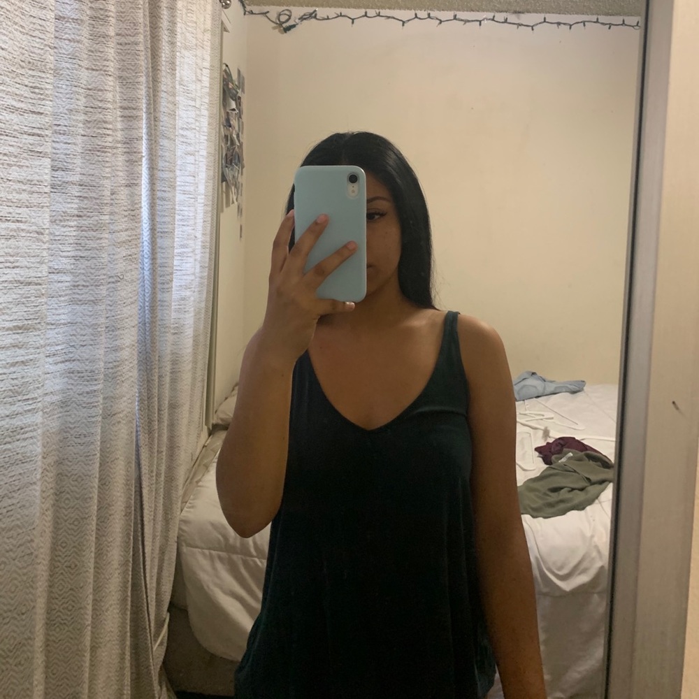 Strappy Low V Top